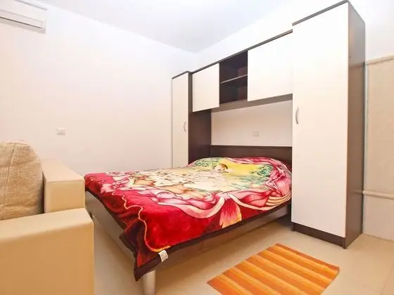 Apart Daire, 1 Yatak Odası (1299/12342)