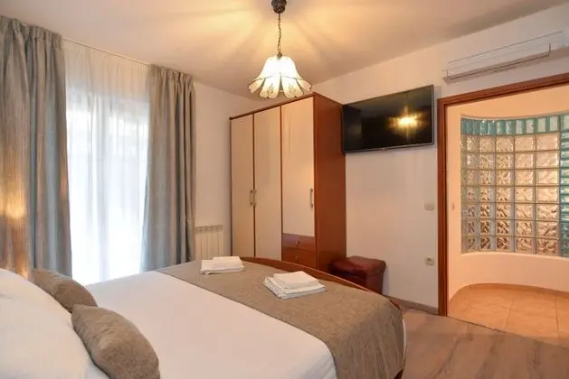 Apart Daire, 2 Yatak Odası (1299/12346)