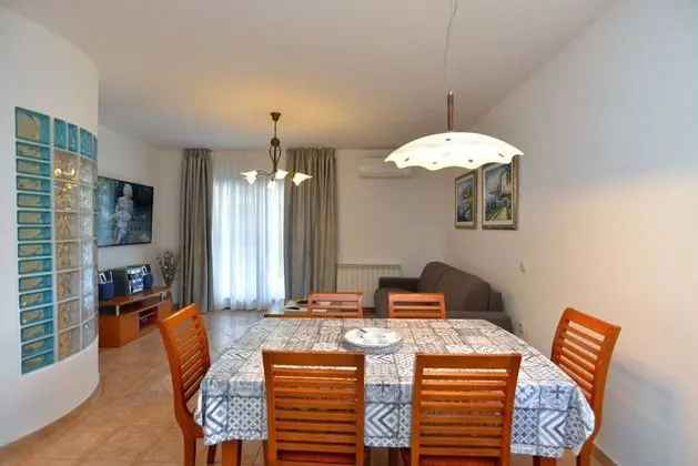 Apart Daire, 2 Yatak Odası (1299/12346)