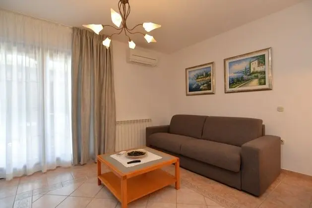 Apart Daire, 2 Yatak Odası (1299/12346)