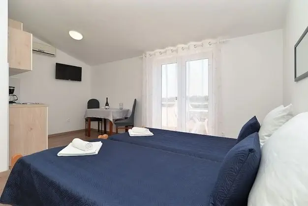 Apart Daire, 1 Yatak Odası (596/1439)