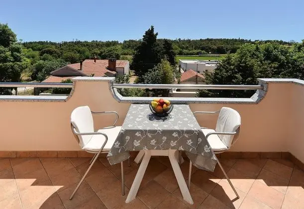 Apart Daire, 1 Yatak Odası (596/1439)