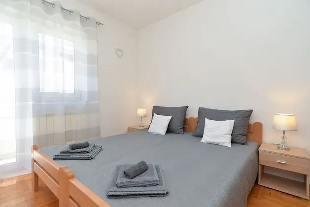 Apart Daire, 3 Yatak Odası (596/11102)