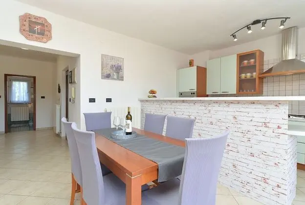 Apart Daire, 3 Yatak Odası (596/11102)