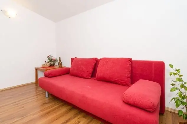 Apart Daire (One-Bedroom Apartment with Sea View 1)