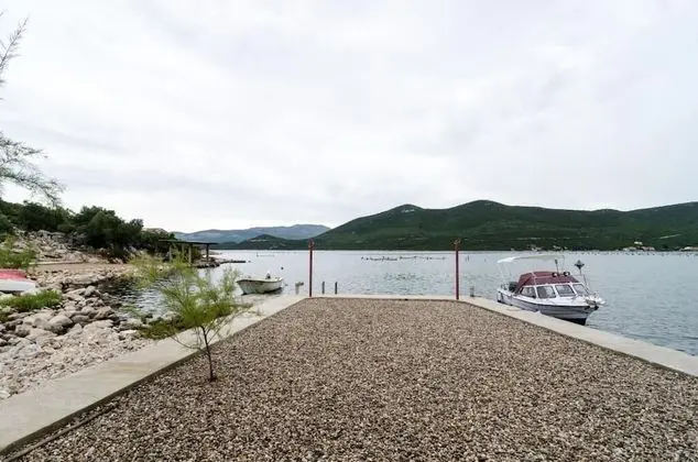 Apart Daire (One-Bedroom Apartment with Sea View 3)
