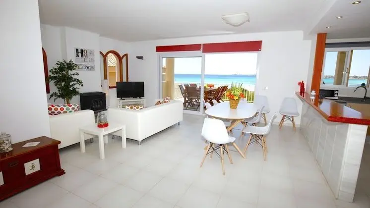 Apart Daire, 4 Yatak Odası, Teras, Deniz Manzaralı