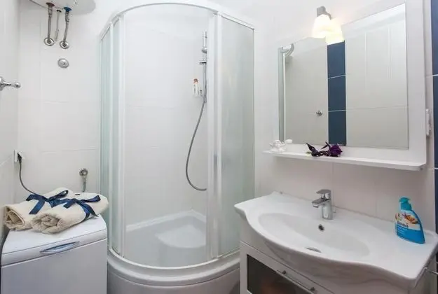 Stüdyo (Studio with Balcony)