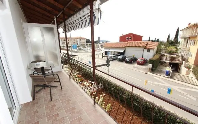 Stüdyo, Deniz Manzaralı