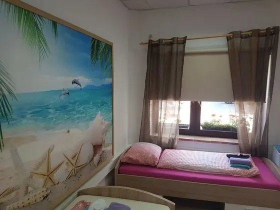 Basic Oda, 2 Tek Kişilik Yatak, Sigara İçilmez, Avlu Manzaralı