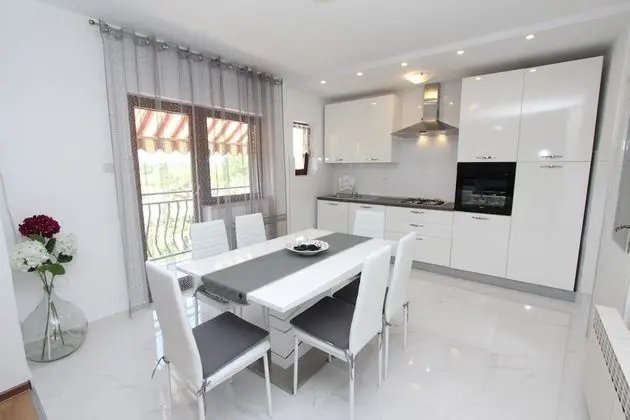 Apart Daire, 2 Yatak Odası, Balkon