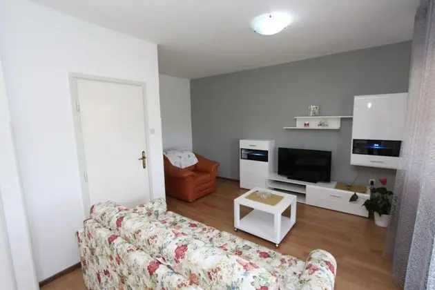 Apart Daire, 2 Yatak Odası, Balkon