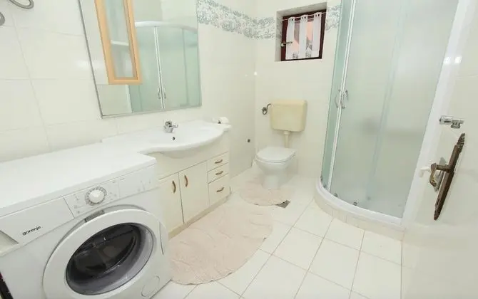 Apart Daire, 2 Yatak Odası, Balkon