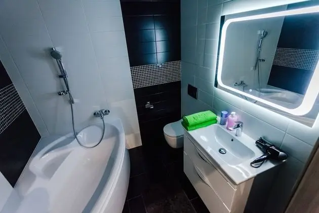 Luxury Apart Daire, 1 En Büyük (King) Boy Yatak ve Çekyat, Sigara İçilmez, Şehir Manzaralı