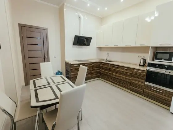 Superior Apart Daire, 1 Büyük (Queen) Boy Yatak ve Çekyat, Sigara İçilmez, Şehir Manzaralı