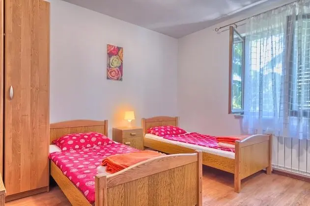 Apart Daire, 2 Yatak Odası, Sigara İçilmez