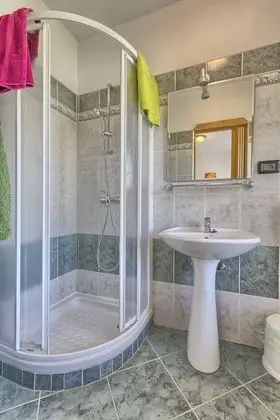 Apart Daire, 2 Yatak Odası, Sigara İçilmez