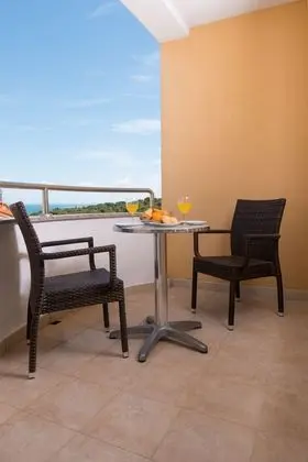 Comfort Apart Daire, 2 Yatak Odası, Balkon (1)