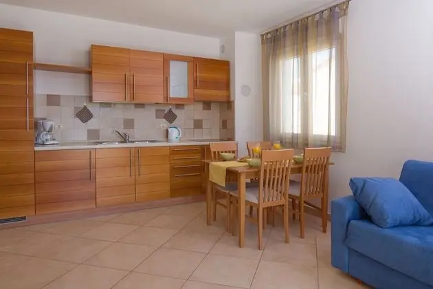 Superior Apart Daire, 1 Yatak Odası, Havuz Manzaralı