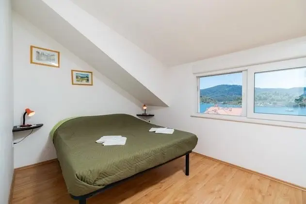 Apart Daire (Two Bedroom Apartment with Balcony)