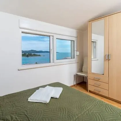 Apart Daire (Two Bedroom Apartment with Balcony)