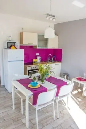 Apart Daire, Teras (Modern)