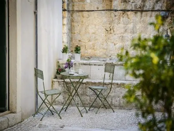 Stüdyo (Studio Apartment)