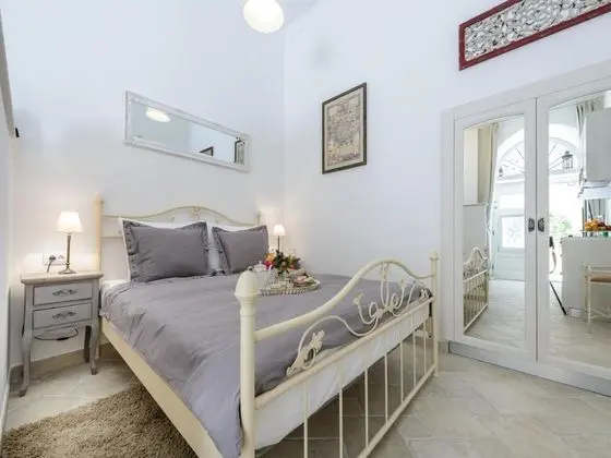 Stüdyo (Studio Apartment)