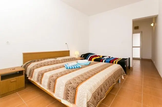 Üç Kişilik Oda, Teras, Deniz Manzaralı