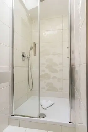 City Apart Daire, 1 En Büyük (King) Boy Yatak ve Çekyat