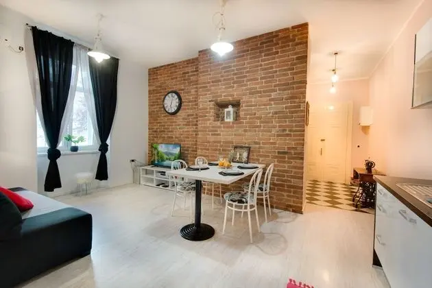 Apart Daire, Bahçe Manzaralı