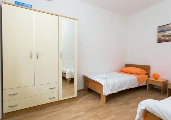 Apart Daire (One-Bedroom Apartment with Terrace (2)