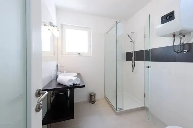 Luxury Apart Daire, 1 Yatak Odası, Balkon (3)