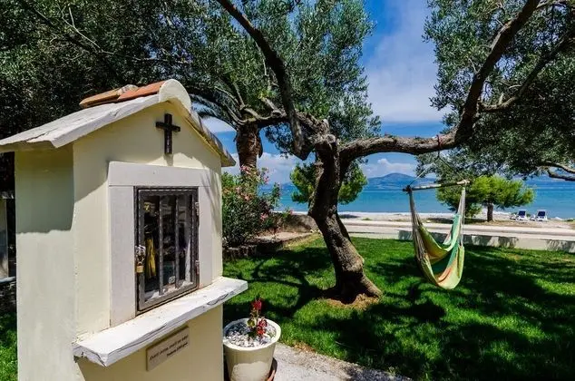 Apart Daire (One Bedroom Apartment with Balconies)