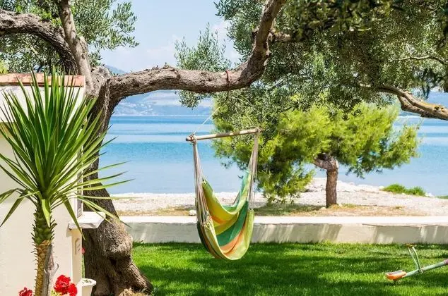 Apart Daire (One Bedroom Apartment with Balconies)