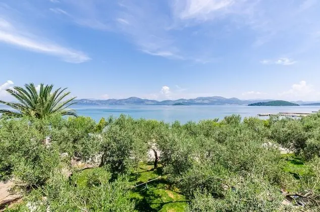 Apart Daire (One Bedroom Apartment with Balconies)