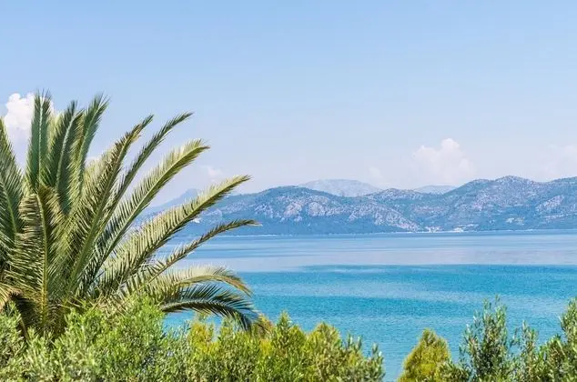 Apart Daire (One Bedroom Apartment with Balconies)