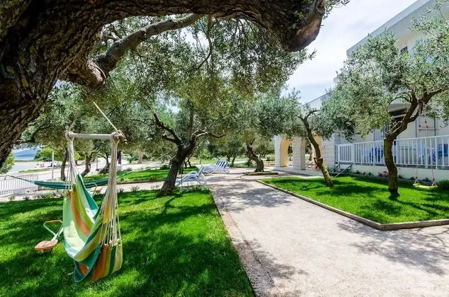 Apart Daire (One Bedroom Apartment with Terrace)