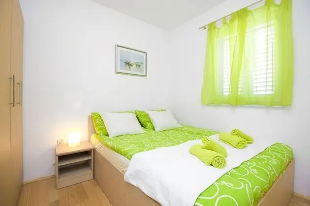 Apart Daire, 3 Yatak Odası, Bahçe Manzaralı (Rosemary)