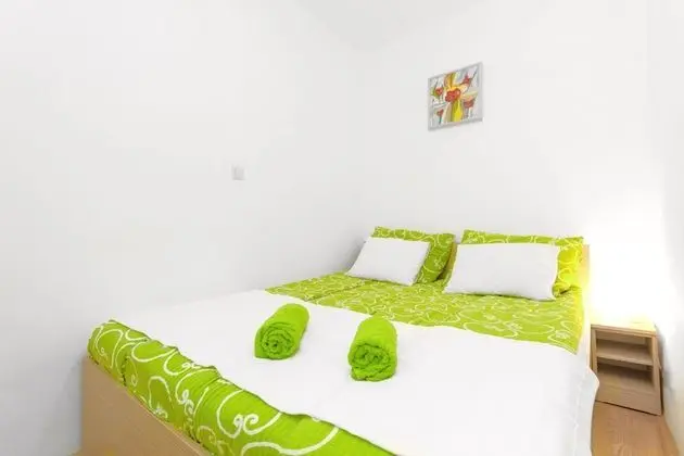 Apart Daire, 3 Yatak Odası, Bahçe Manzaralı (Rosemary)