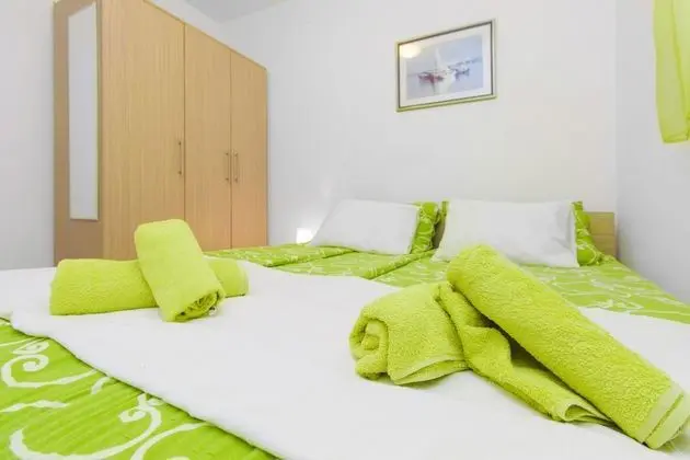 Apart Daire, 3 Yatak Odası, Bahçe Manzaralı (Rosemary)