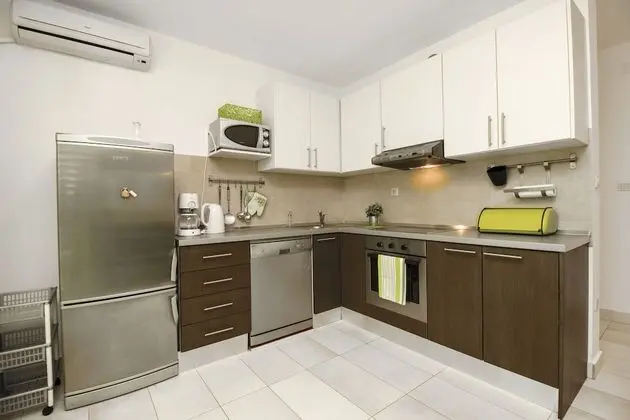 Apart Daire, 3 Yatak Odası, Bahçe Manzaralı (Rosemary)