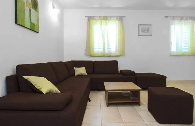 Apart Daire, 3 Yatak Odası, Bahçe Manzaralı (Rosemary)