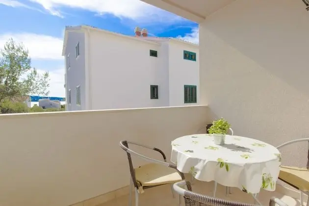 Apart Daire, 3 Yatak Odası, Bahçe Manzaralı (Rosemary)