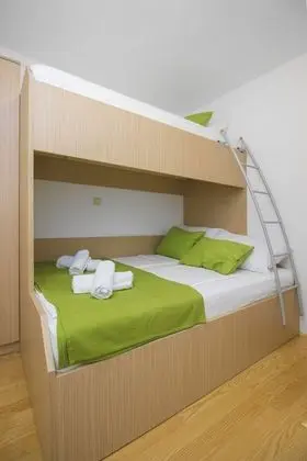 Apart Daire, 3 Yatak Odası, Deniz Manzaralı (Olive)