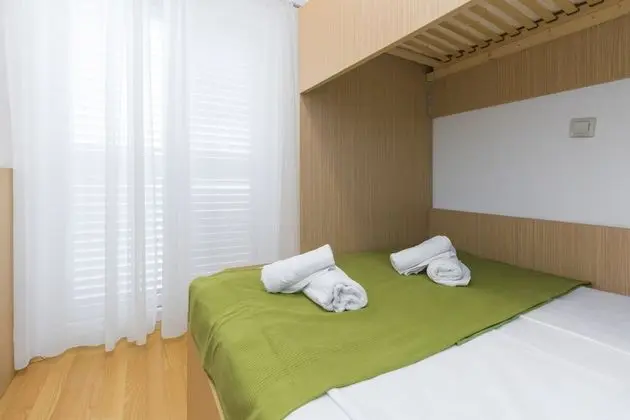 Apart Daire, 3 Yatak Odası, Deniz Manzaralı (Olive)