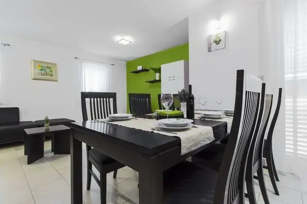 Apart Daire, 3 Yatak Odası, Deniz Manzaralı (Olive)