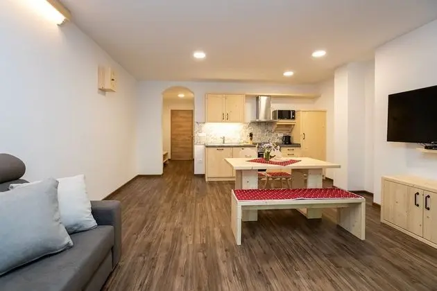 Apart Daire (One Bedroom Apartment with Balcony (B)