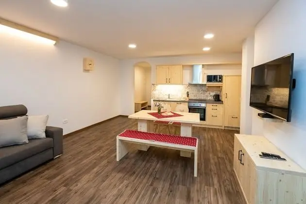 Apart Daire (One Bedroom Apartment with Balcony (B)