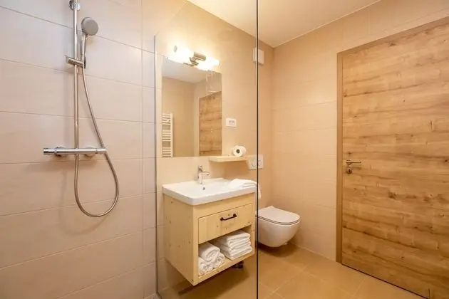 Apart Daire (Two-Bedroom Apartment with Balcony (A)